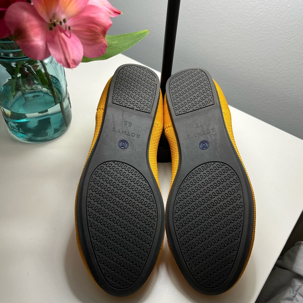 Rothy’s Flat 6.5 In Retired Lemon Drop- Like New! - image 7